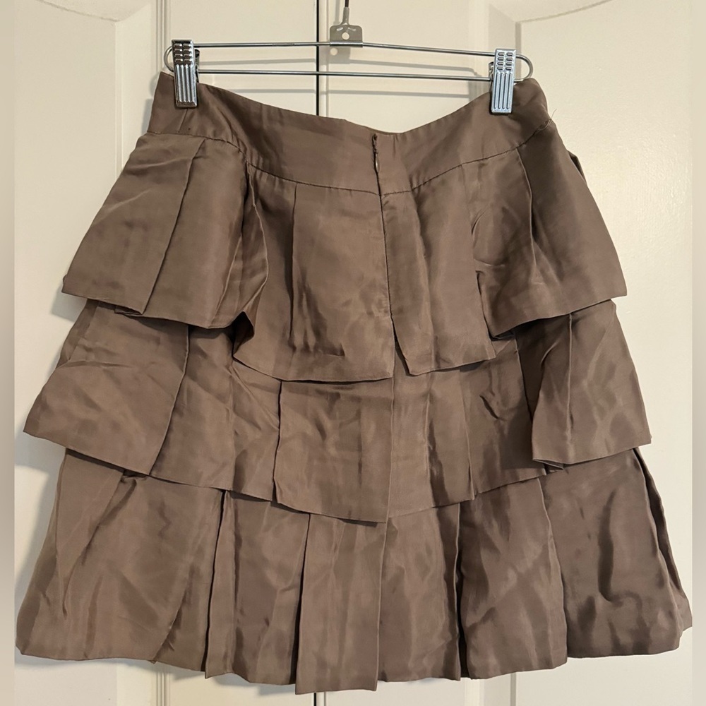 Banana Republic Women’s Tiered Ruffle Skirt - Picture 5 of 5